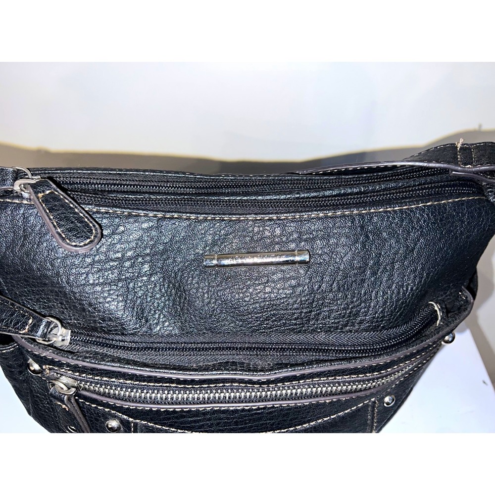 Jaclyn Smith Black Pebbled Shoulder Bag, Zip Closure, Adjustable Strap, Pockets